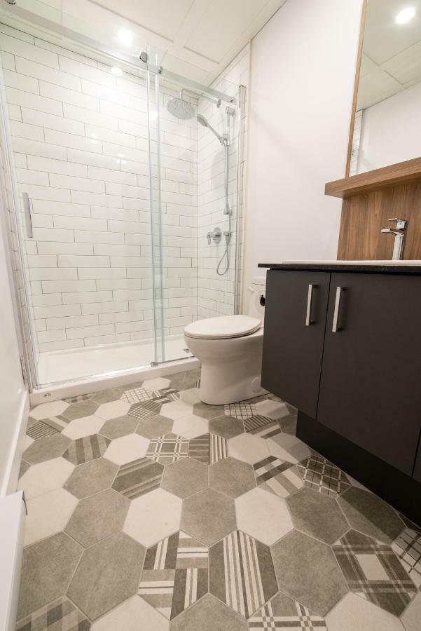 Aux Havres Urbains - Le Penthouse De La 3Ieme Avenue Apartman Québec Kültér fotó